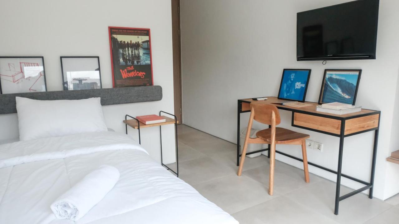 Tengah Tengah Jakarta Luaran gambar